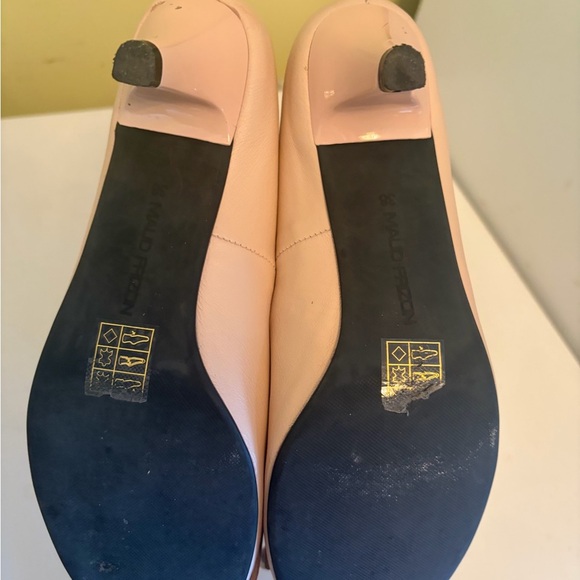 Maud Frizon Women's Beige Bow Flats - Picture 5 of 5